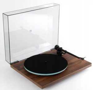 Gramofon z wkładką Rega Carbon MM - Rega Planar 2 (P2) Orzech | RATY 0% | SALA ODSŁUCHOWA POZNAŃ 