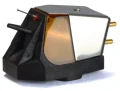 big_rega-nd9-mm-04.webp
