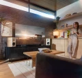 big_klipsch-the-fives-ii-lifestyle-02.webp