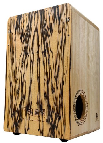 pol_pl_Cajon-Hluru-WT50EU-BW-2093_1.jpg