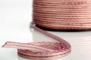 Kabel głośnikowy - Eagle Cable Deluxe Calypso II Bezbarwny 4mm 62400 mb